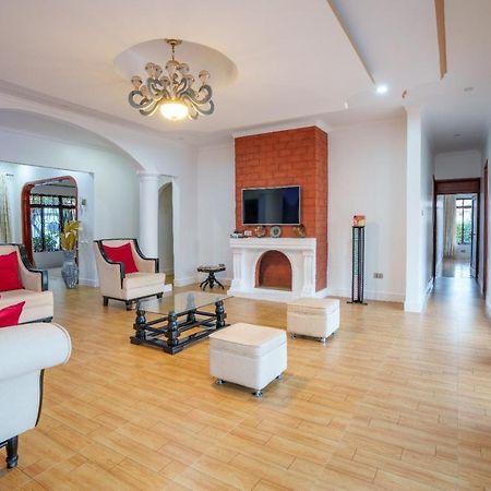 Sprunger Avenue - Tulia Homes Moshi Luaran gambar
