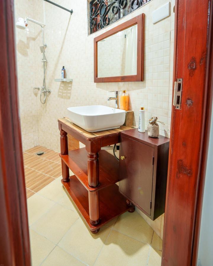 Sprunger Avenue - Tulia Homes Moshi Luaran gambar